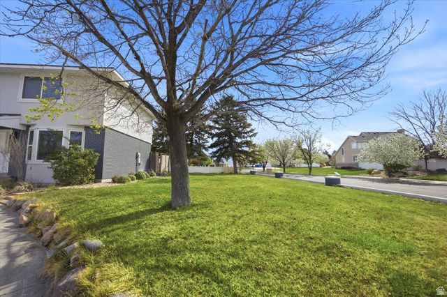 12021 S MISTY SEA RD, Riverton, UT 84065