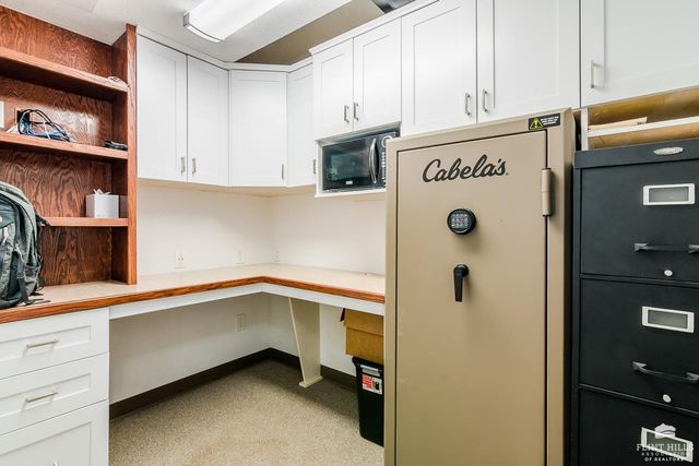 905 Vine Street, Wamego, KS 66547