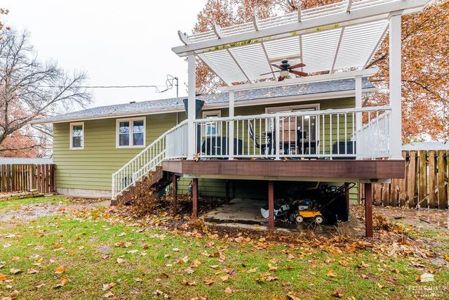 905 Vine Street, Wamego, KS 66547