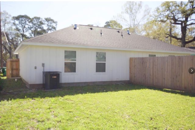 6709 Greenhurst Street A, Houston, TX 77091