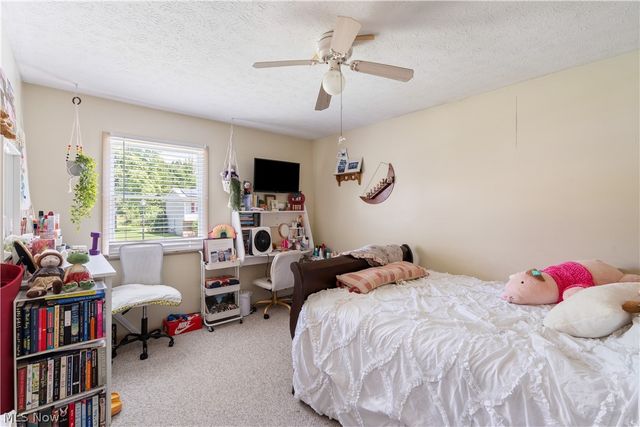 457 S Colonial Drive, Cortland, OH 44410