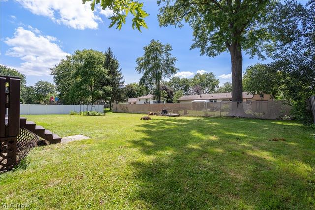 457 S Colonial Drive, Cortland, OH 44410