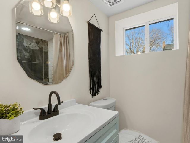 4600 WHITE AVE, Baltimore, MD 21206