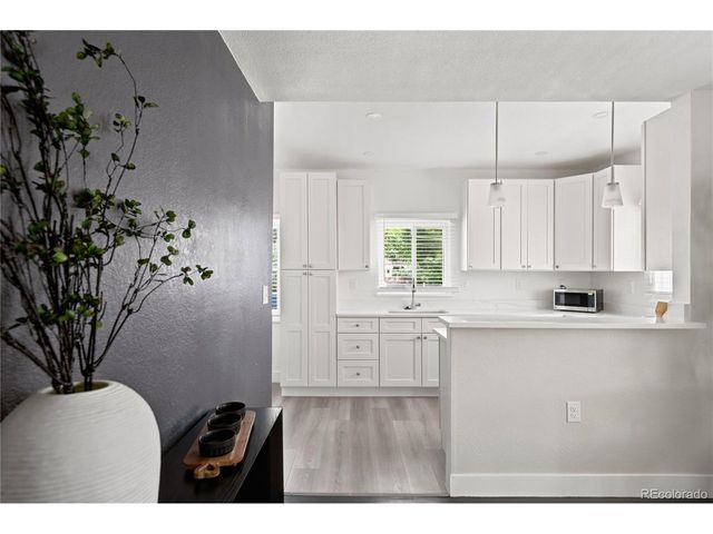 2564 Fenton St, Edgewater, CO 80214
