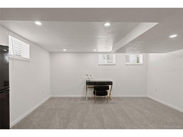 2564 Fenton St, Edgewater, CO 80214