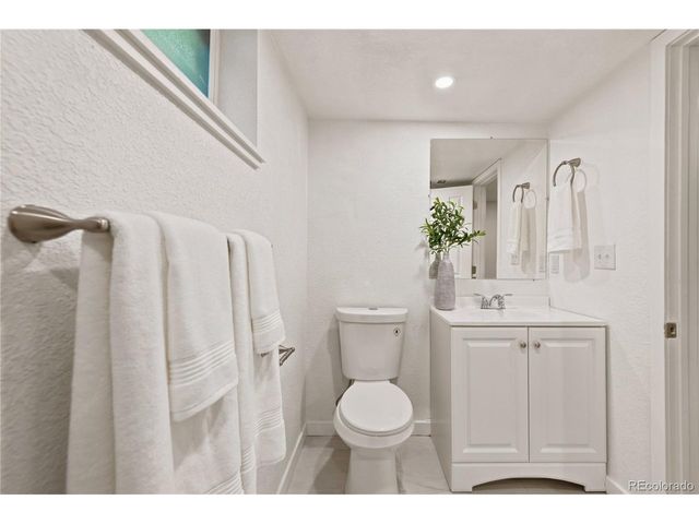 2564 Fenton St, Edgewater, CO 80214