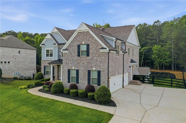 5475 Summit Oak Drive, Alpharetta, GA 30004