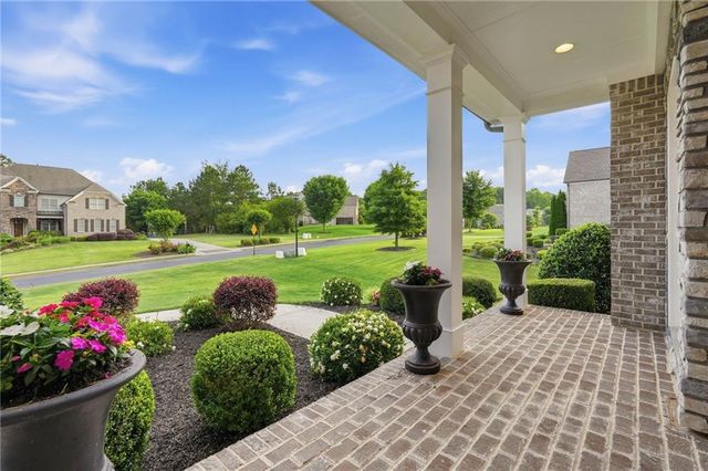 5475 Summit Oak Drive, Alpharetta, GA 30004