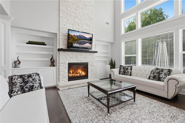 5475 Summit Oak Drive, Alpharetta, GA 30004