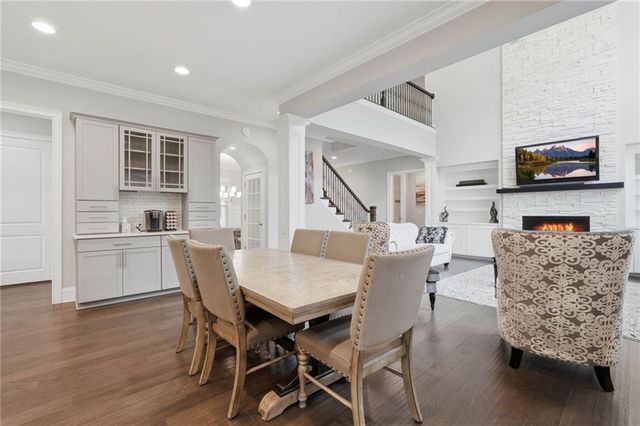 5475 Summit Oak Drive, Alpharetta, GA 30004