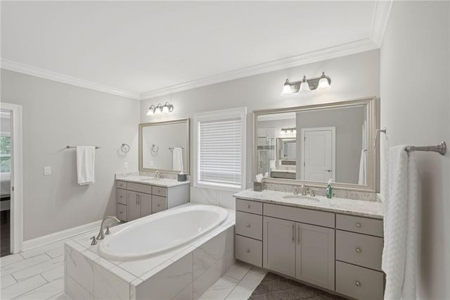 5475 Summit Oak Drive, Alpharetta, GA 30004