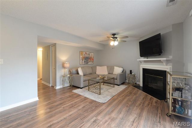 9163 Robin Court, St Louis, MO 63144
