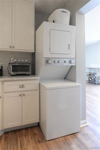 9163 Robin Court, St Louis, MO 63144