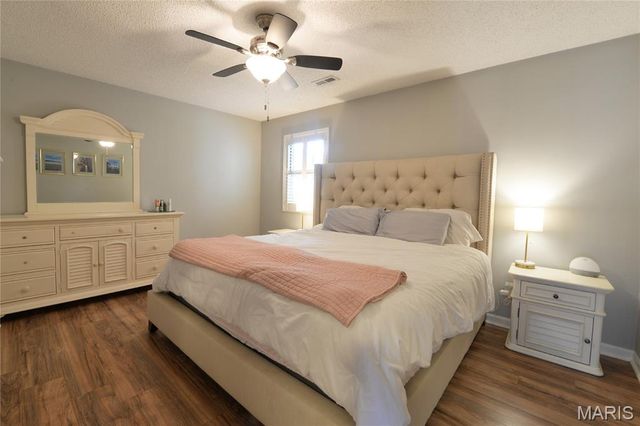 9163 Robin Court, St Louis, MO 63144