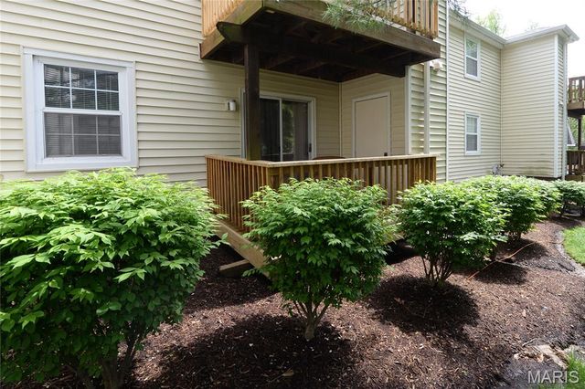 9163 Robin Court, St Louis, MO 63144