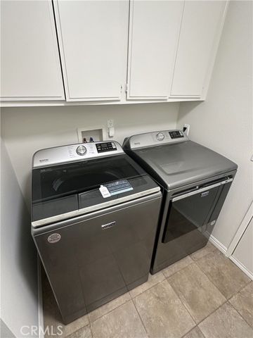 13191 Honeybee Street, Moorpark, CA 93021