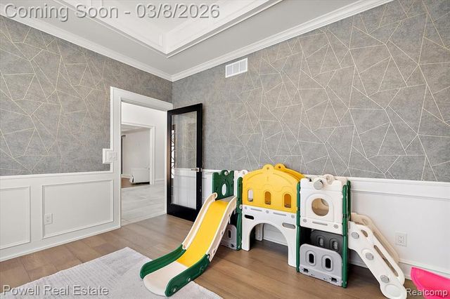 63190 Turnberry Way, Washington, MI 48095