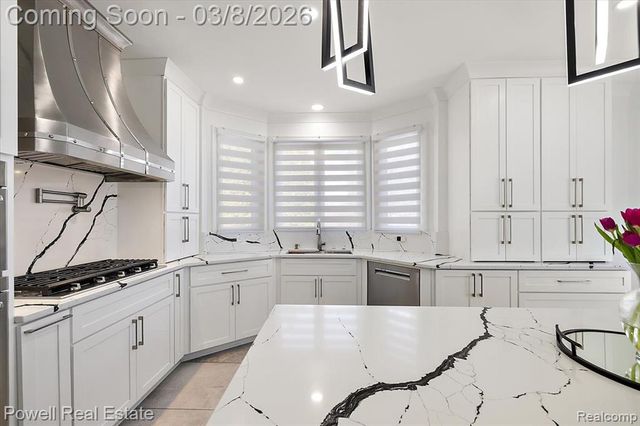 63190 Turnberry Way, Washington, MI 48095