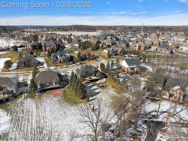 63190 Turnberry Way, Washington, MI 48095