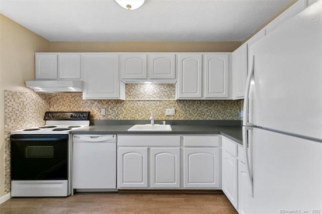 675 Townsend Avenue 134, New Haven, CT 06512