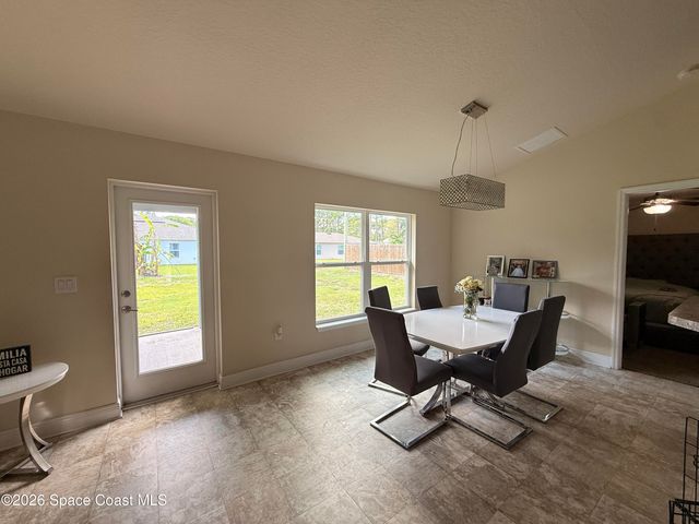 210 Krassner Drive NW, Palm Bay, FL 32907