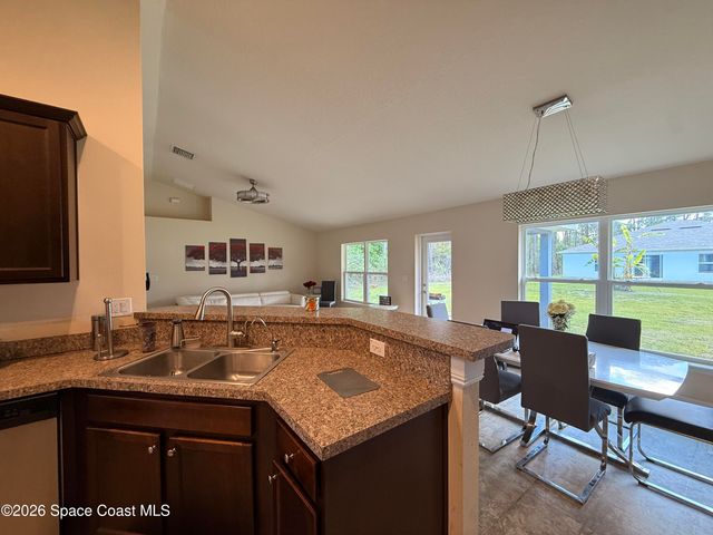 210 Krassner Drive NW, Palm Bay, FL 32907