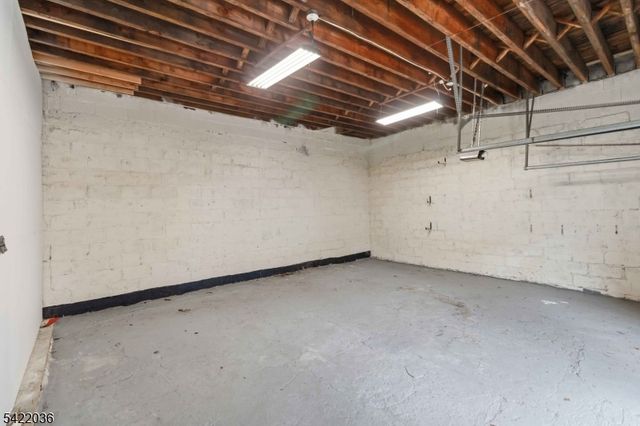 36 Edison St, Bloomfield Twp., NJ 07003