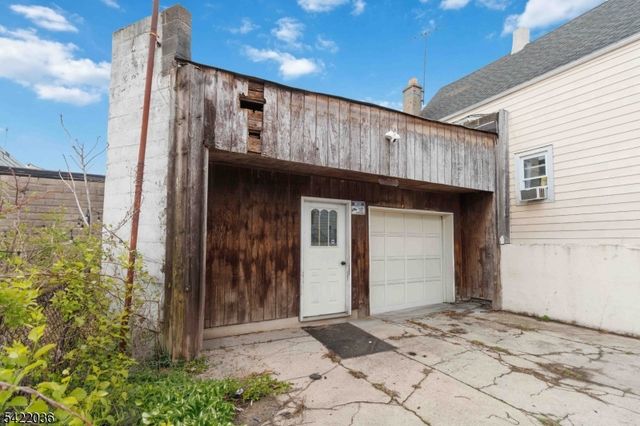 36 Edison St, Bloomfield Twp., NJ 07003