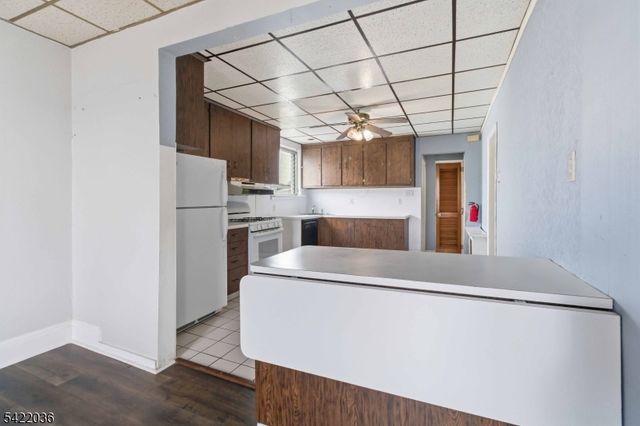 36 Edison St, Bloomfield Twp., NJ 07003