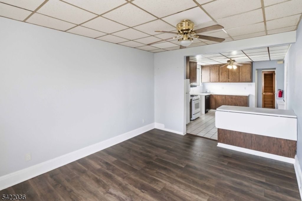 36 Edison St, Bloomfield Twp., NJ 07003 — photo 2
