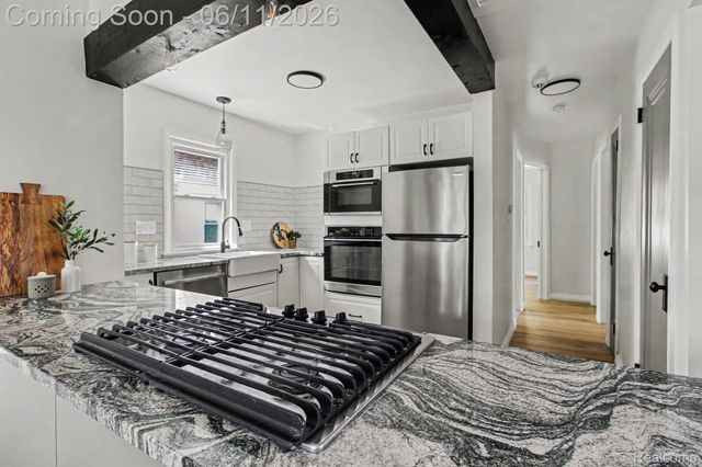 11311 Tecumseh, Redford Charter Township, MI 48239