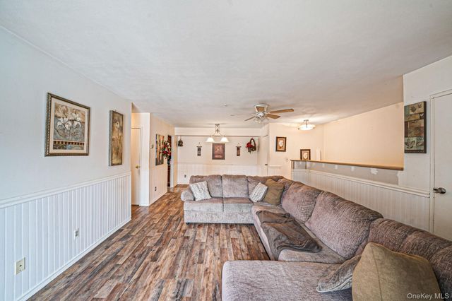 42 Monet Court 42, Middle Island, NY 11953