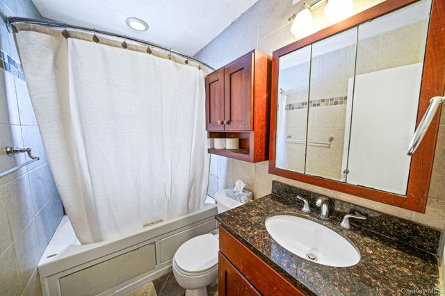 42 Monet Court 42, Middle Island, NY 11953