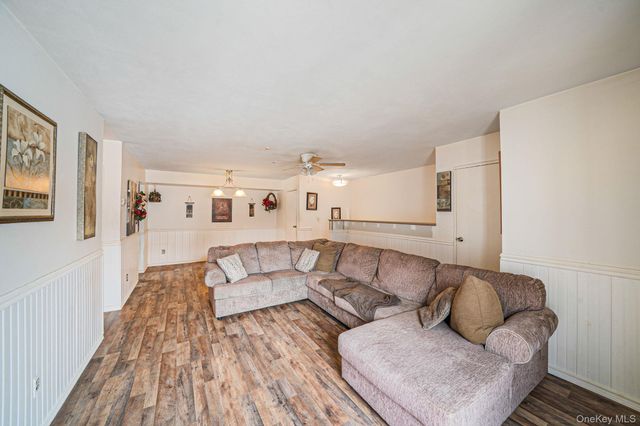 42 Monet Court 42, Middle Island, NY 11953