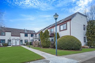 42 Monet Court 42, Middle Island, NY 11953