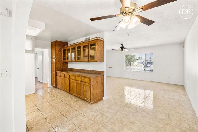 830 Costo Lane, Hemet, CA 92543