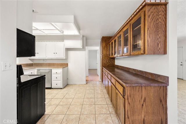 830 Costo Lane, Hemet, CA 92543