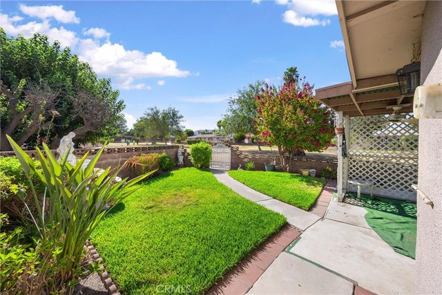 830 Costo Lane, Hemet, CA 92543