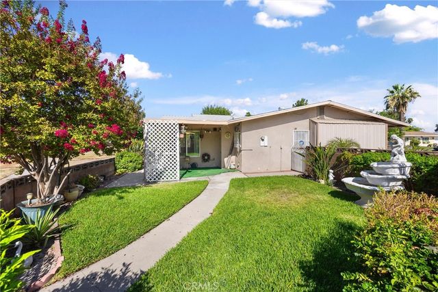 830 Costo Lane, Hemet, CA 92543