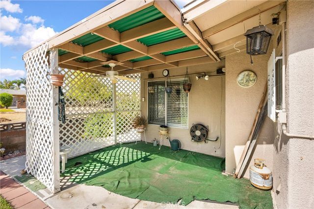 830 Costo Lane, Hemet, CA 92543