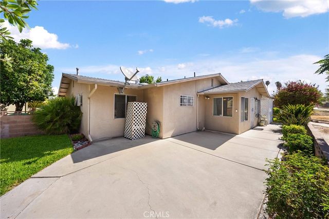 830 Costo Lane, Hemet, CA 92543