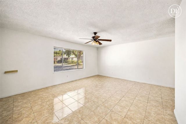 830 Costo Lane, Hemet, CA 92543