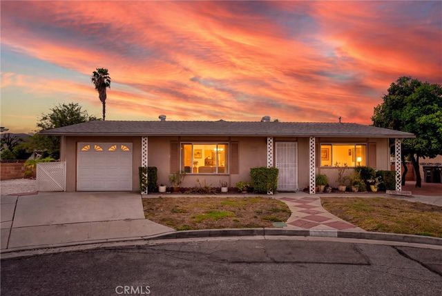830 Costo Lane, Hemet, CA 92543
