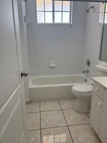 2953 W 80th St 204, Hialeah, FL 33018