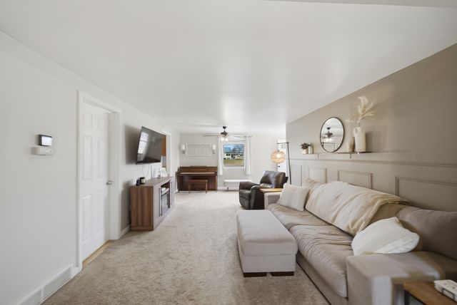 418 E Wall Street, Morrison, IL 61270