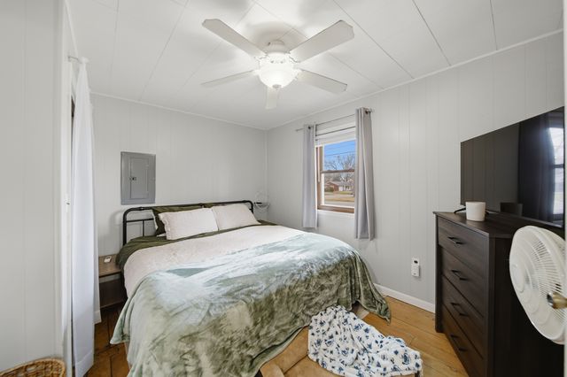 418 E Wall Street, Morrison, IL 61270