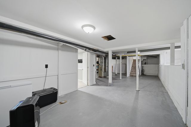 418 E Wall Street, Morrison, IL 61270