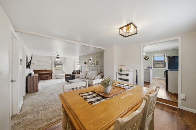 418 E Wall Street, Morrison, IL 61270