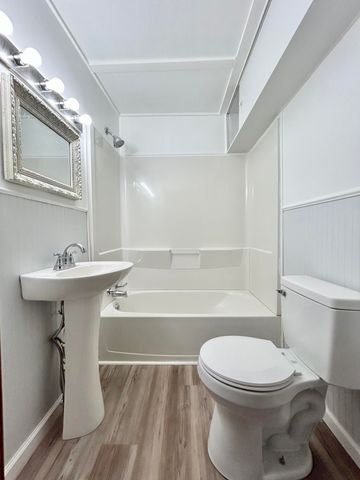 209 W Limestone Street, Somerset, KY 42501