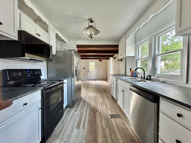 209 W Limestone Street, Somerset, KY 42501